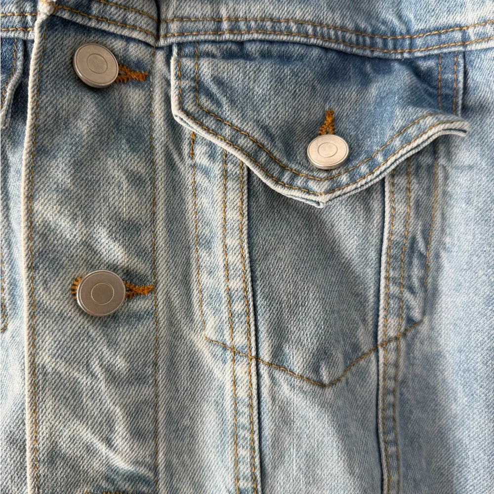 Denim Jacket - Women's Classic Jean Jacket size L - Picture 8 of 8